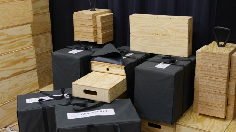 Custom Logo Apple Boxes and Covers in Storage